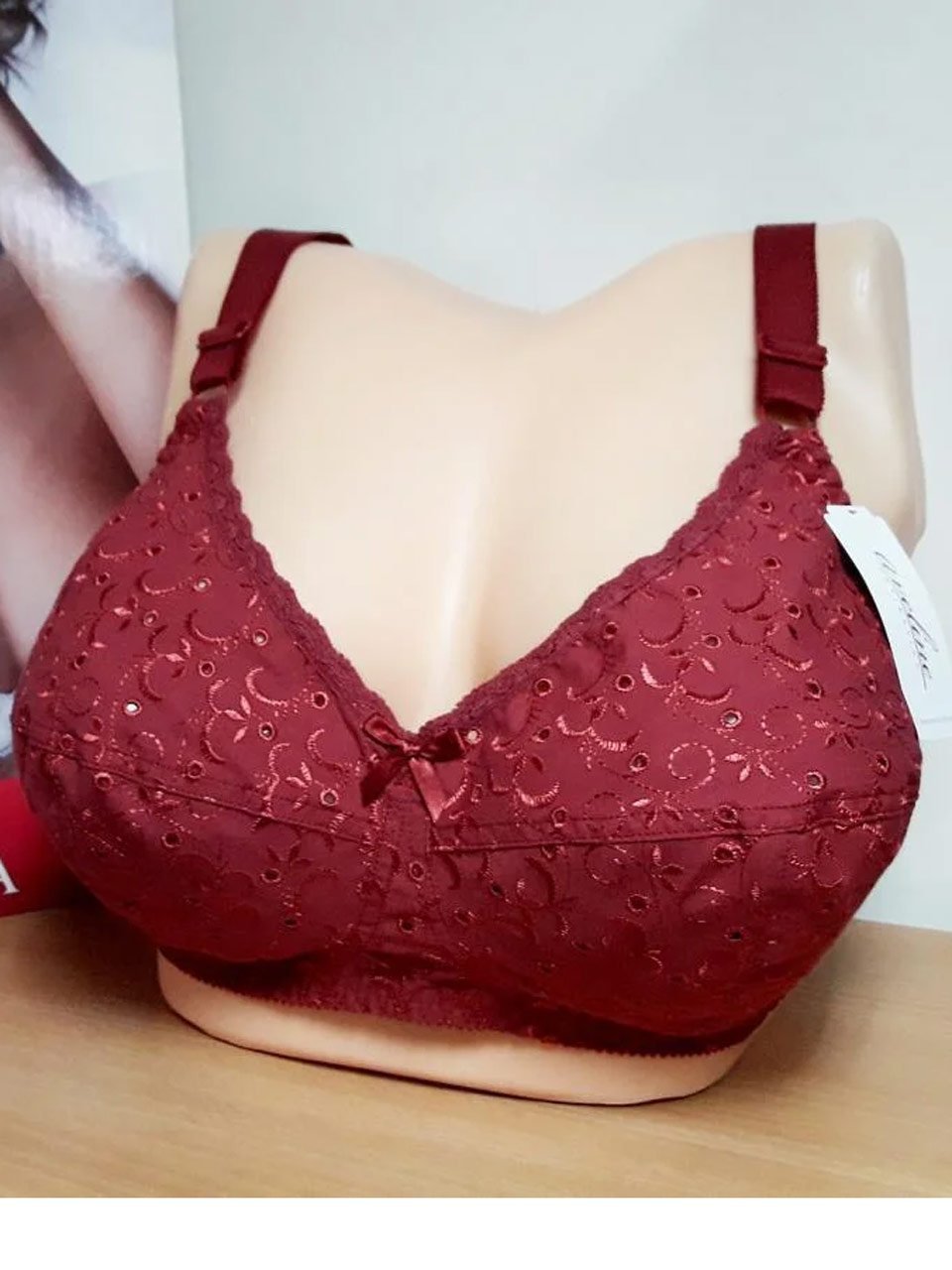 Maroon Embroidered Non-Wired Bra – Soft Lace Full Support